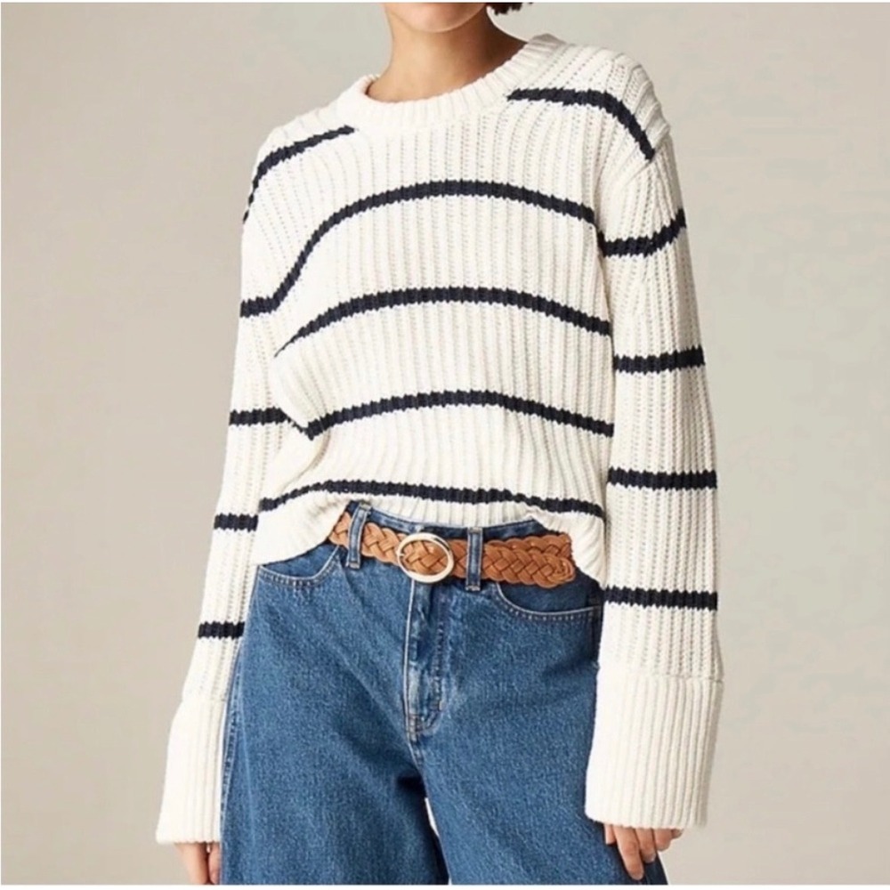 J. Crew Heritage Cotton
Fisherman Crewneck Sweater
Stripe White Navy Blue Large